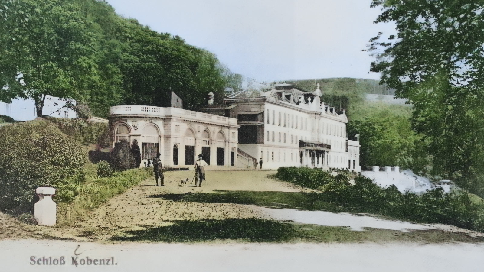 Sperlings Postkartenverlag (M. M. S.) (Hersteller), 19., Cobenzl - Schlosshotel Cobenzl - Schrägansicht, Ansichtskarte, 1905–1909, Wien Museum Inv.-Nr. 234852, CC0 (https://sammlung.wienmuseum.at/objekt/1041246/) Grafische Bearbeitung Anton Barz Image